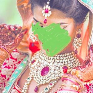 Indian South Asian wedding jewelry set